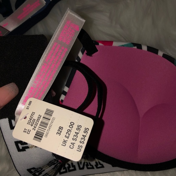 BRAND NEW WITH TAG VICTORIA’S SECRET BRAS - Picture 3 of 4